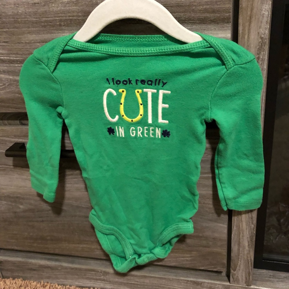 St. Patrick’s Day long-sleeve onesie Carters 3 mo